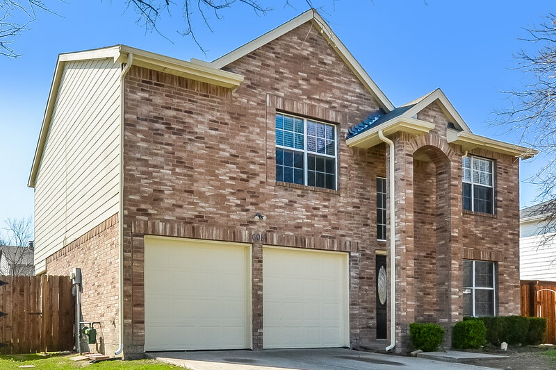 2,560/Mo, 608 Alcove Dr Little Elm, TX 75068 Front View 2