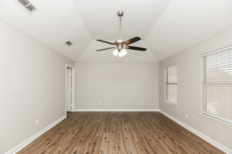 2,680/Mo, 5429 Crater Lake Dr Fort Worth, TX 76137 Main Bedroom View