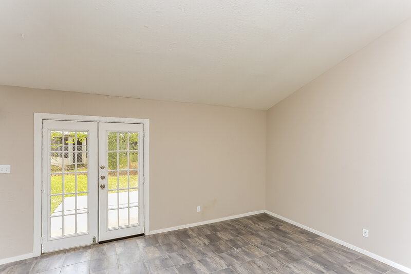 1,750/Mo, 4336 Pepperbush Dr Fort Worth, TX 76137 Family Room View