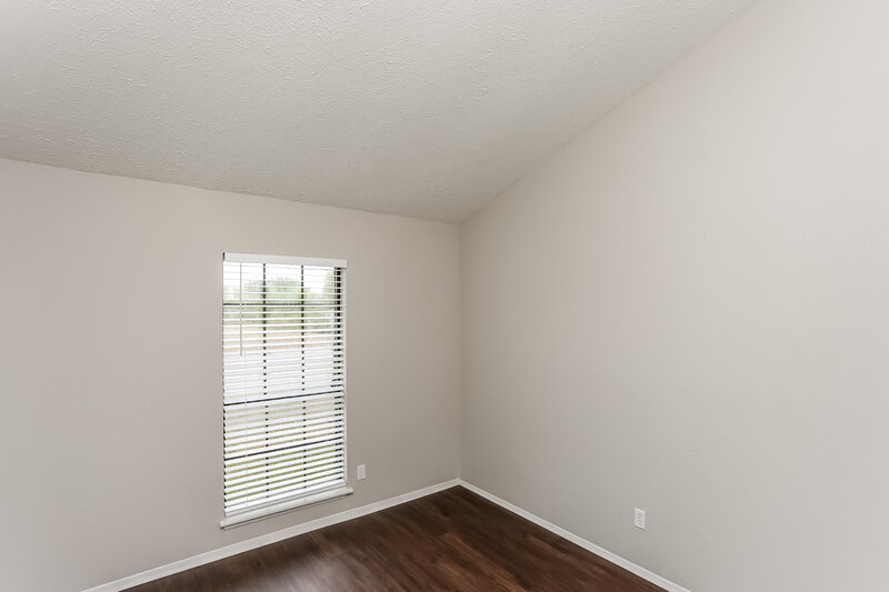 1,750/Mo, 4336 Pepperbush Dr Fort Worth, TX 76137 Bedroom View