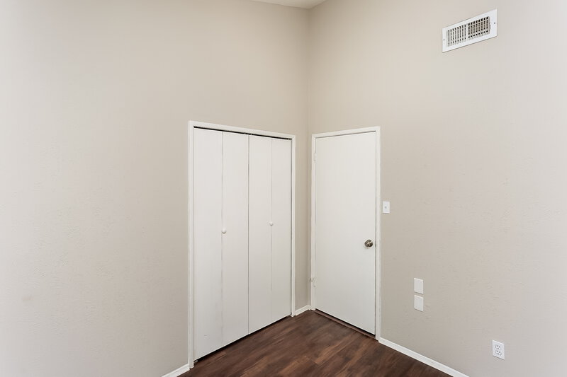 1,750/Mo, 4336 Pepperbush Dr Fort Worth, TX 76137 Bedroom View 4