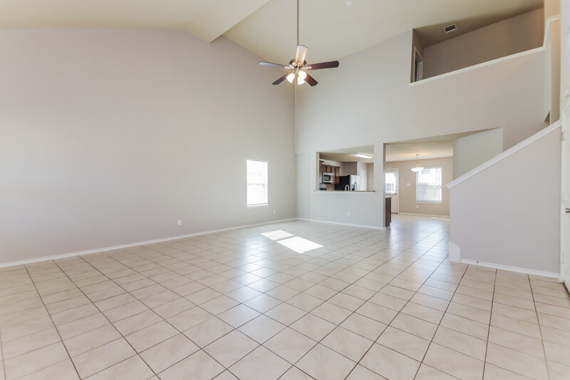 2,025/Mo, 1407 Chrome St Princeton, TX 75407 Living Room View