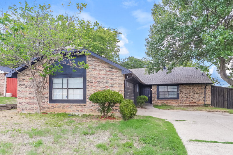 2,380/Mo, 4200 Cranbrook Dr Arlington, TX 76016 Front View