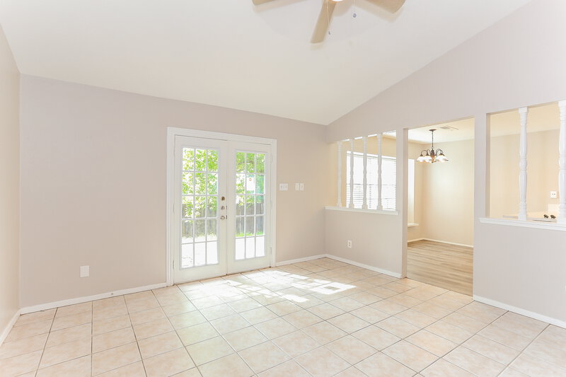 2,380/Mo, 4200 Cranbrook Dr Arlington, TX 76016 Living Room View