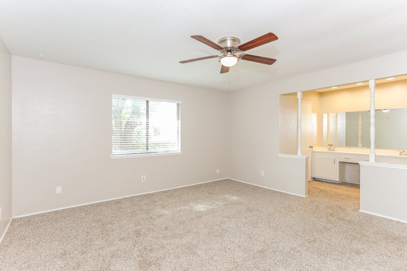 2,380/Mo, 4200 Cranbrook Dr Arlington, TX 76016 Main Bedroom View 2