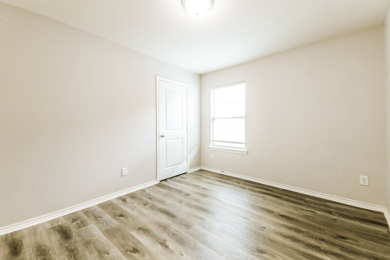 1,945/Mo, 710 Meadow Wood Ln Princeton, TX 75407 Bedroom View