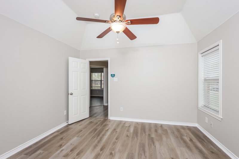 1,920/Mo, 1415 Jasper Xing Princeton, TX 75407 Main Bedroom View