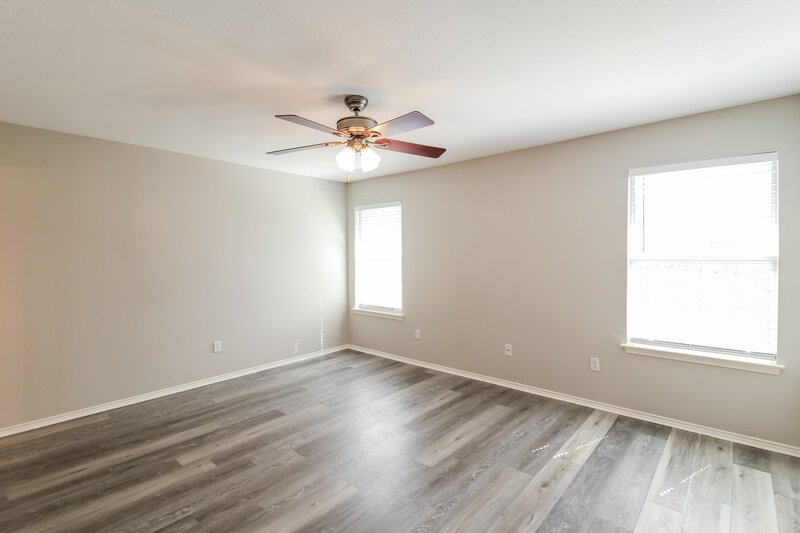 2,210/Mo, 4844 Trail Hollow Dr Fort Worth, TX 76244 Main Bedroom View