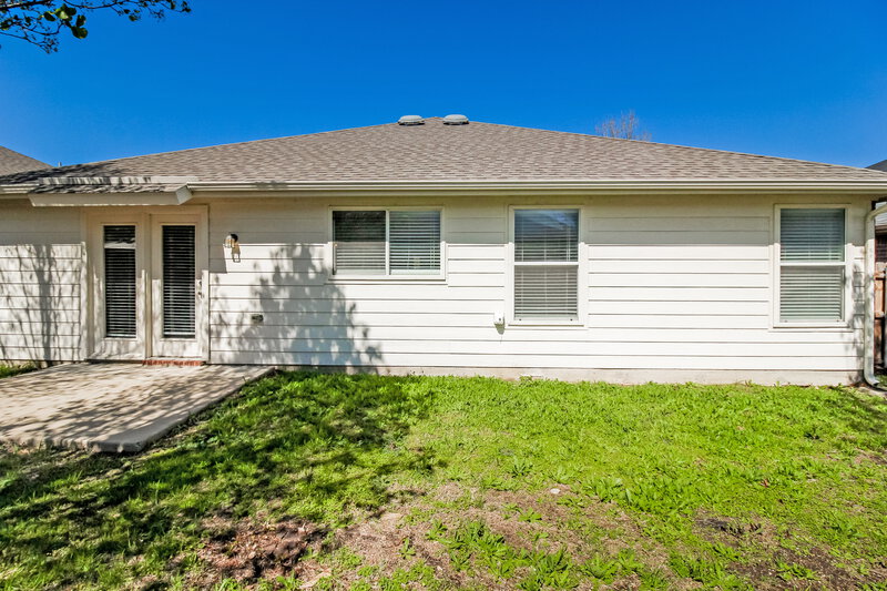 2,210/Mo, 4844 Trail Hollow Dr Fort Worth, TX 76244 Rear View