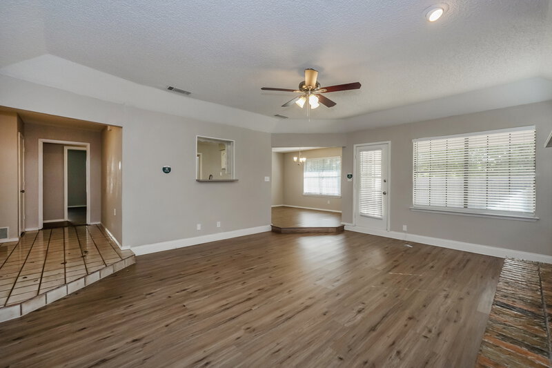 2,355/Mo, 5732 Bermuda Dr North Richland Hills, TX 76180 Misc View