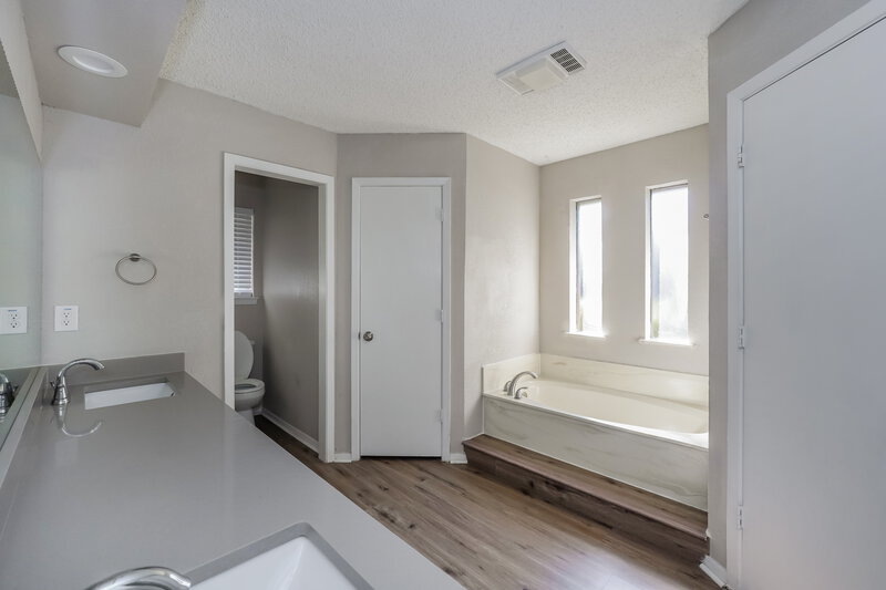 2,355/Mo, 5732 Bermuda Dr North Richland Hills, TX 76180 Misc View 11