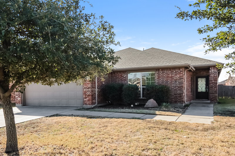 1,875/Mo, 120 Meadow Crest Dr Princeton, TX 75407 Front View