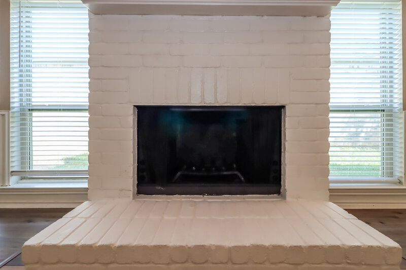 2,370/Mo, 1901 Realistic Dr Bedford, TX 76021 Living Room View 2