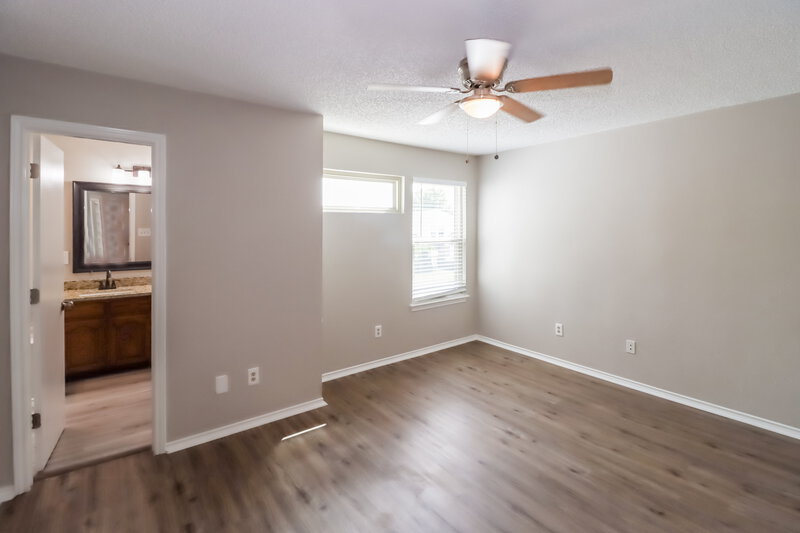 2,370/Mo, 1901 Realistic Dr Bedford, TX 76021 Main Bedroom View 2