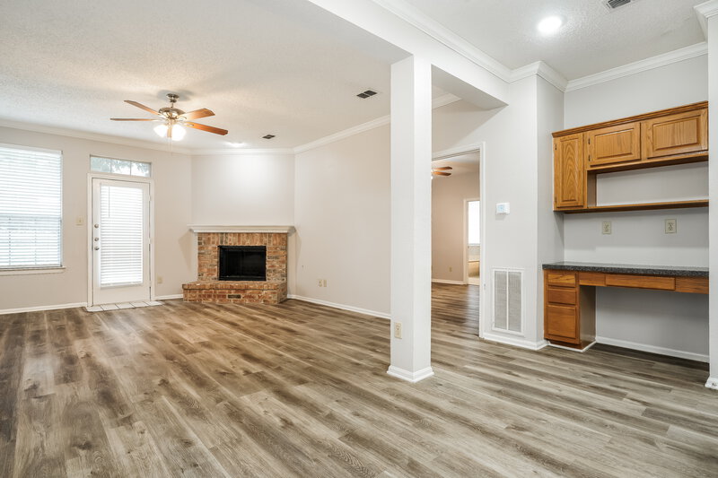 2,295/Mo, 7501 Point Reyes Dr Fort Worth, TX 76137 Family Room View