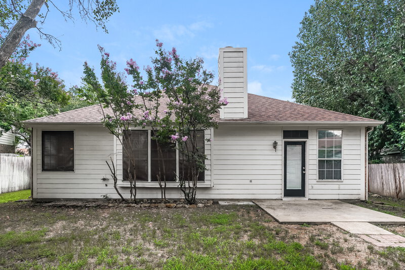 2,295/Mo, 7501 Point Reyes Dr Fort Worth, TX 76137 Rear View
