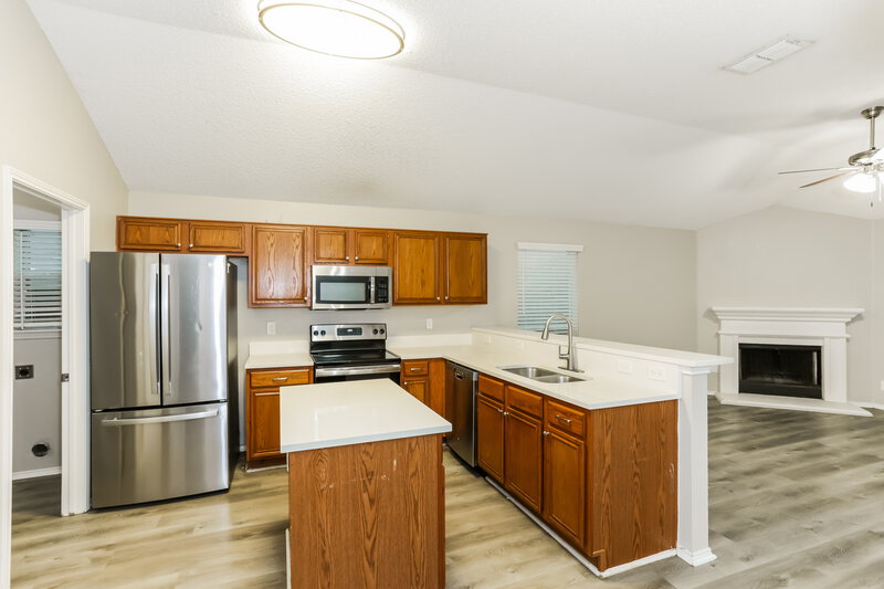 1,915/Mo, 2412 Ensenada Ln Fort Worth, TX 76108 Kitchen View 2