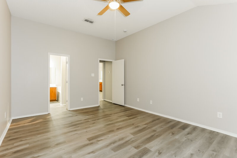1,915/Mo, 2412 Ensenada Ln Fort Worth, TX 76108 Main Bedroom View 2