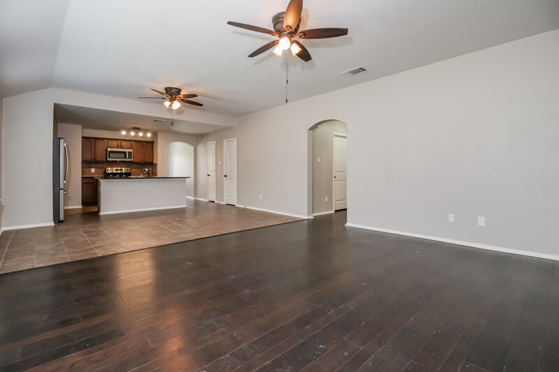 2,305/Mo, 3313 Belford St Anna, TX 75409 Living Room View