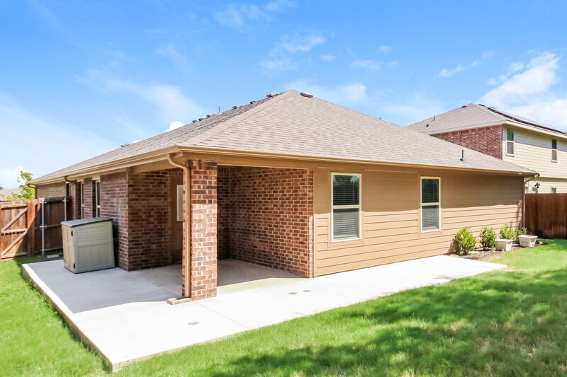 2,305/Mo, 3313 Belford St Anna, TX 75409 Rear View