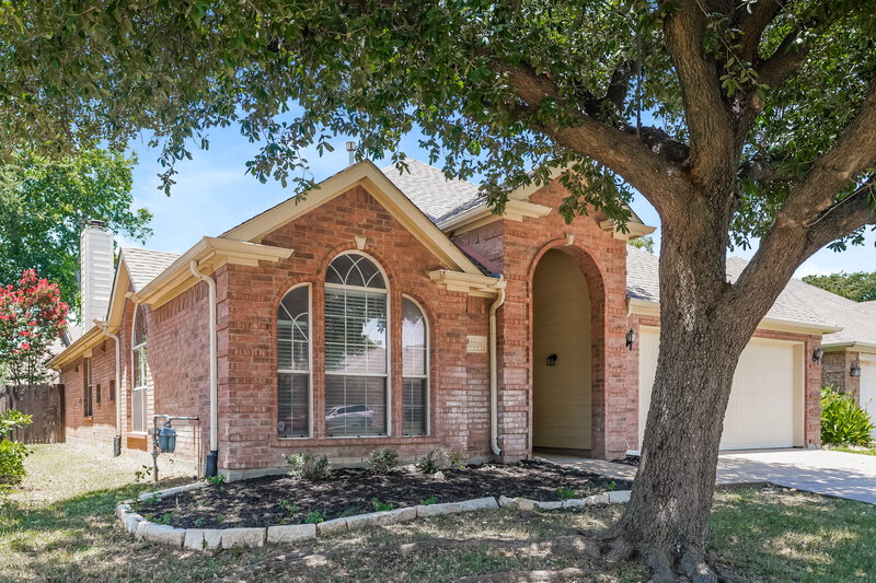 2,330/Mo, 10201 Jessica St Fort Worth, TX 76244 Front View
