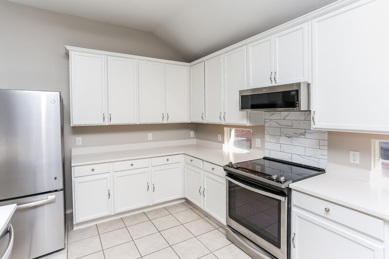 2,395/Mo, 10201 Jessica St Fort Worth, TX 76244 Kitchen View