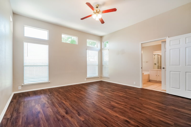 2,330/Mo, 10201 Jessica St Fort Worth, TX 76244 Main Bedroom View