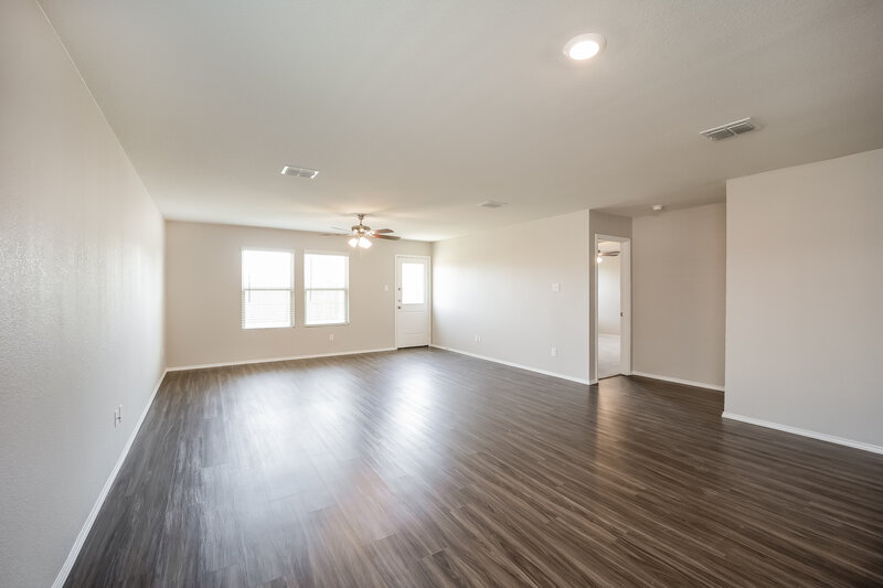 2,090/Mo, 1617 Westfall Dr Anna, TX 75409 Living Room View