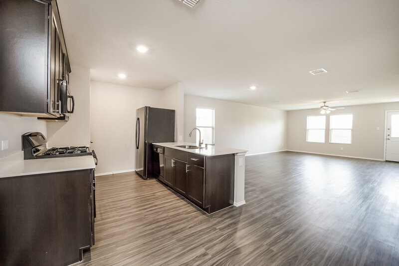 2,090/Mo, 1617 Westfall Dr Anna, TX 75409 Kitchen View