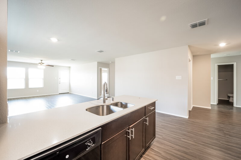 2,090/Mo, 1617 Westfall Dr Anna, TX 75409 Kitchen View 3
