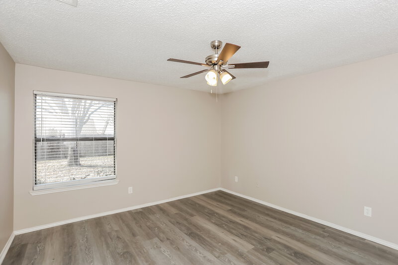 2,290/Mo, 6947 Cedar Knoll Dr Dallas, TX 75236 Main Bedroom View 2