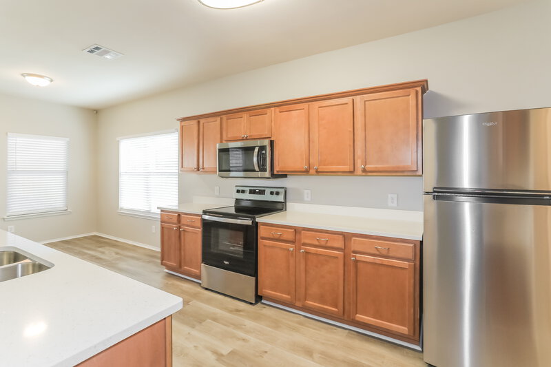 2,445/Mo, 6340 Granite Creek Dr Fort Worth, TX 76179 Kitchen View