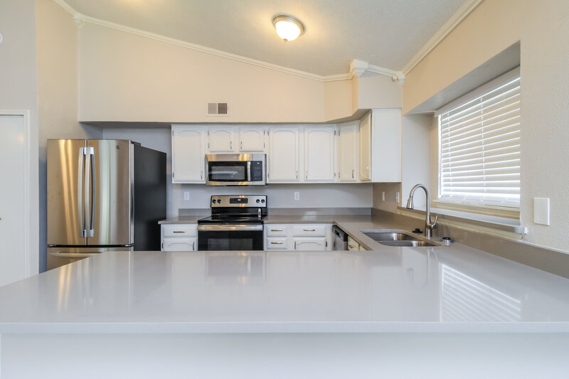 2,490/Mo, 9409 Shearer St Rowlett, TX 75088 Kitchen View