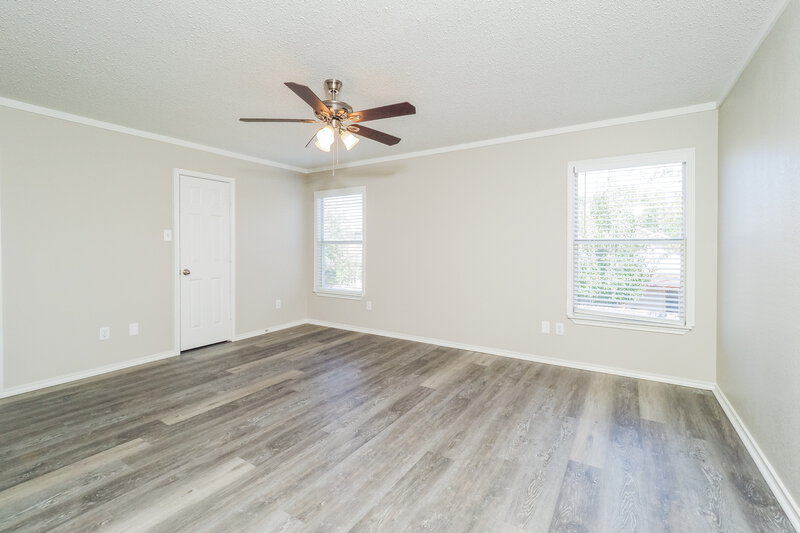 2,580/Mo, 10116 Chapel Glen Ter Fort Worth, TX 76116 Main Bedroom View