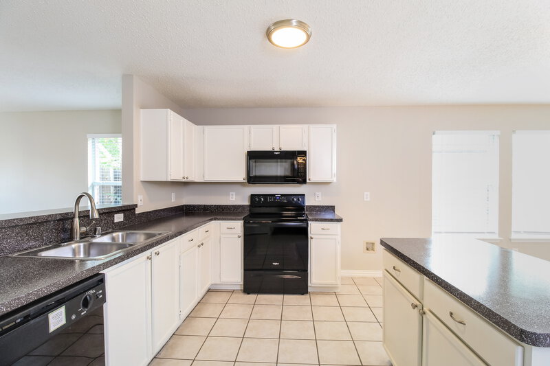 2,320/Mo, 1013 Dusty Palomino Dr Fort Worth, TX 76179 Kitchen View