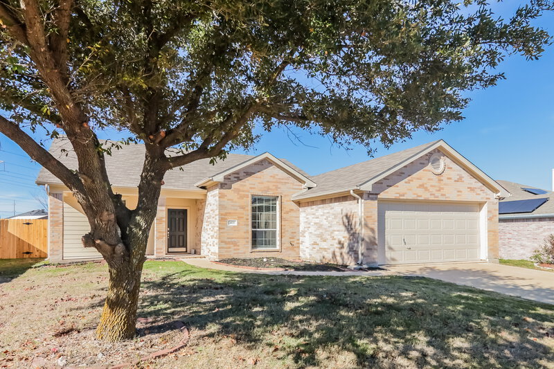 2,030/Mo, 417 Fireside Pl Royse City, TX 75189 Front View