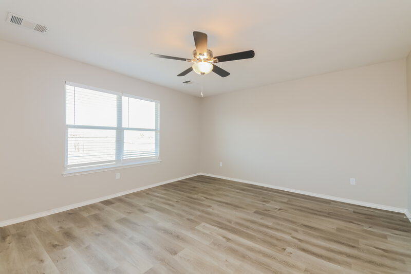 2,030/Mo, 417 Fireside Pl Royse City, TX 75189 Main Bedroom View