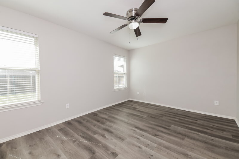 2,195/Mo, 1205 Rainer Dr Princeton, TX 75407 Main Bedroom View 2