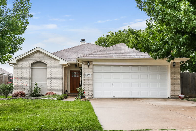 1,970/Mo, 3553 Tommy Watkins Dr Haltom City, TX 76117 External View
