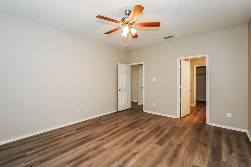 2,040/Mo, 368 Magma Dr Fort Worth, TX 76131 Main Bedroom View 2