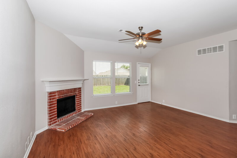 2,055/Mo, 8925 Sagebrush Trail Cross Roads, TX 76227 Living Room View 2