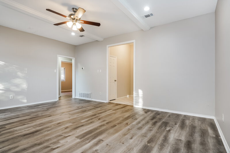 2,030/Mo, 6306 Avanti Dr Arlington, TX 76001 Family Room View 3