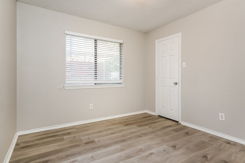 2,030/Mo, 6306 Avanti Dr Arlington, TX 76001 Bedroom View 2