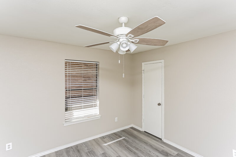 2,310/Mo, 3525 Willowbrook Dr Fort Worth, TX 76133 Bedroom View 3