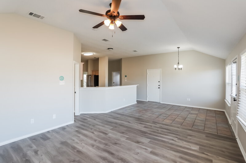 2,930/Mo, 2605 Daniel Crk Mesquite, TX 75181 Living Room View 2