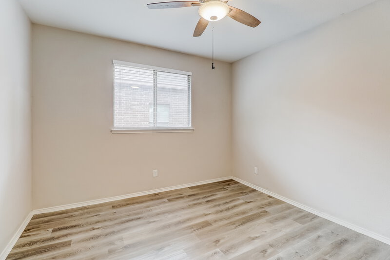 2,405/Mo, 811 Fran St Seagoville, TX 75159 Bedroom View 2