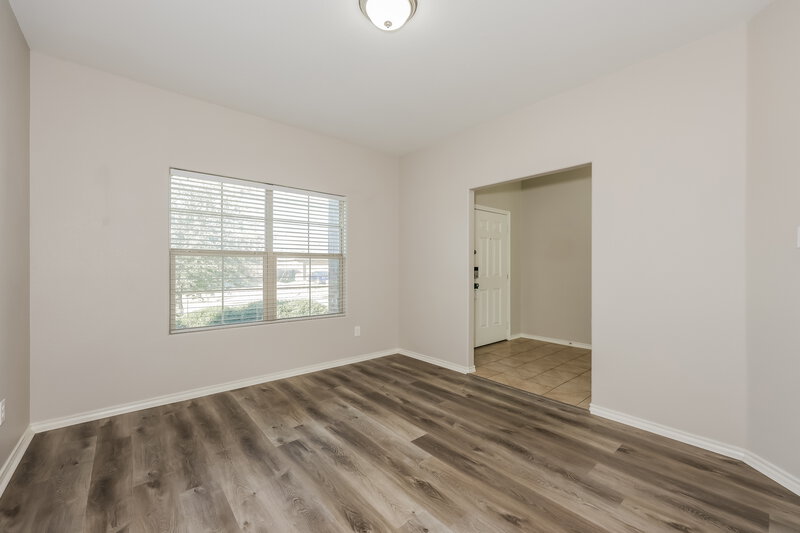 2,025/Mo, 1720 Kings Glen Ln Fort Worth, TX 76140 Office View