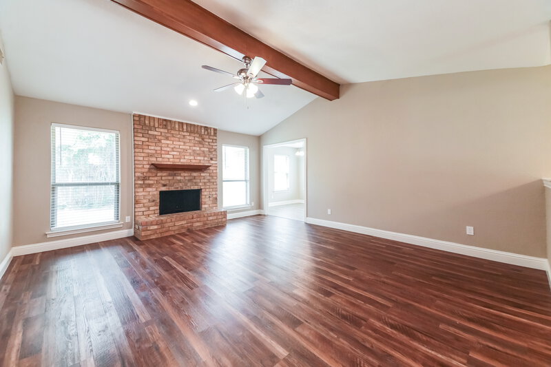 2,350/Mo, 5237 Prairie Creek Dr Flower Mound, TX 75028 Living Room View