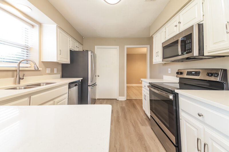 2,350/Mo, 5237 Prairie Creek Dr Flower Mound, TX 75028 Kitchen View