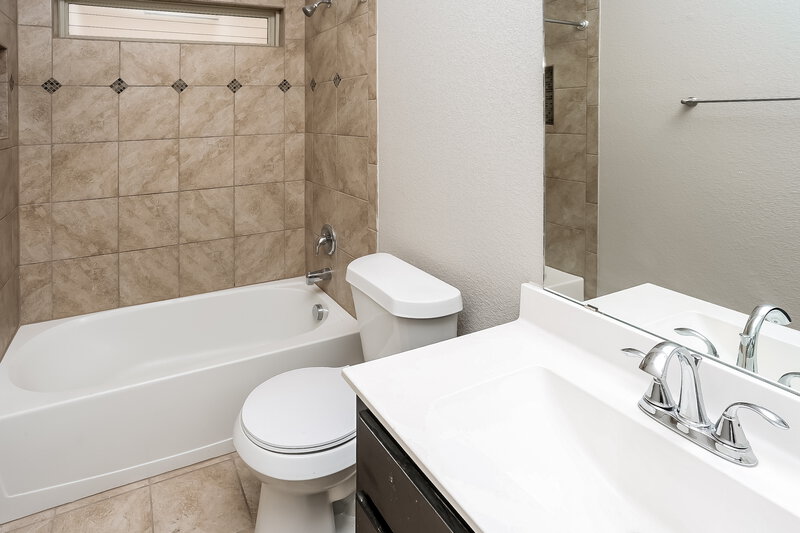 2,510/Mo, 14136 Rabbit Brush Ln Haslet, TX 76052 Bathroom View